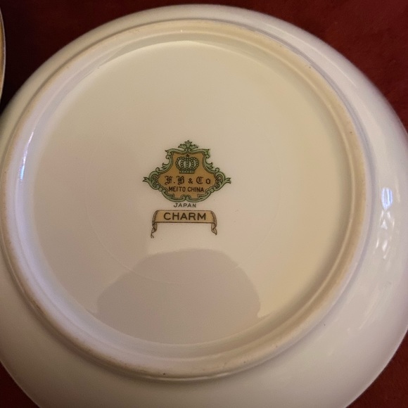 Meito China F&B Japan Charm Set Of 4 Small Bowls - Picture 2 of 4